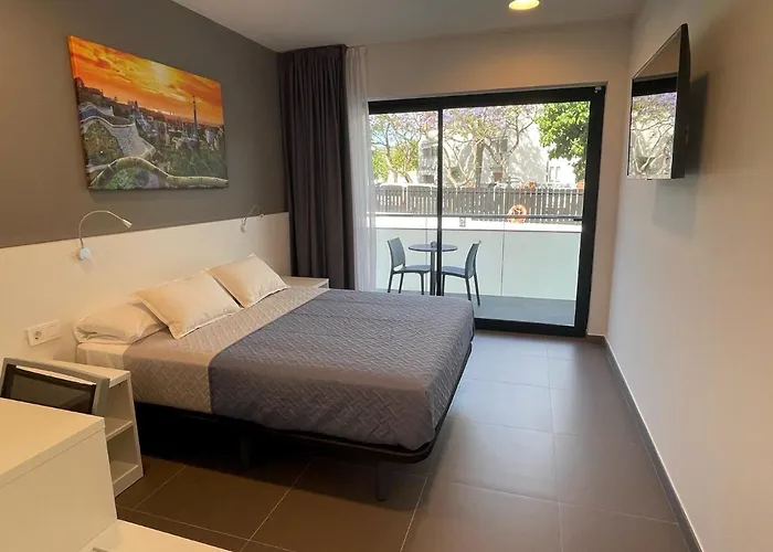 C31 Hotel 2*
