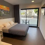 C31 Hotel 2*