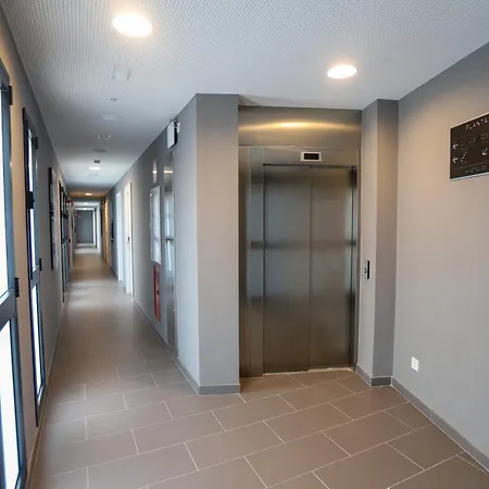 Hotel C31 2*