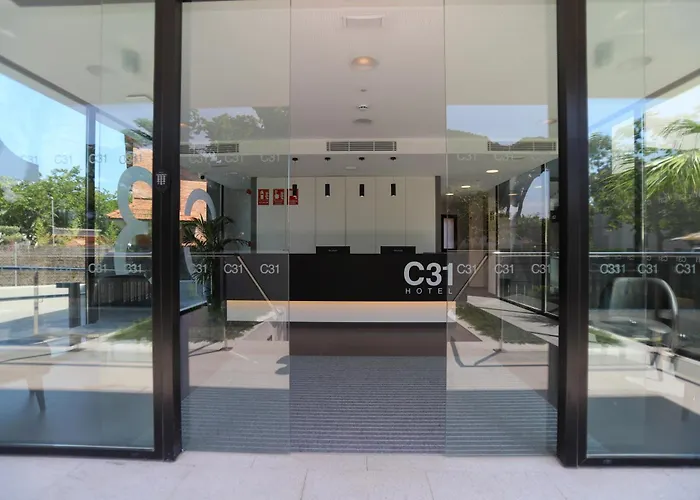 C31 Hotel